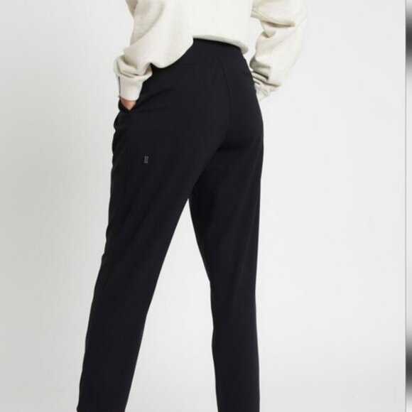 Kit & Ace Playful Pant in Black - Picture 2 of 9